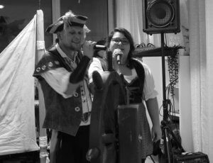 Claude mit Gastsängerin Jumana