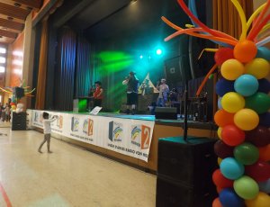 BrokenWall mit Santiano-Show